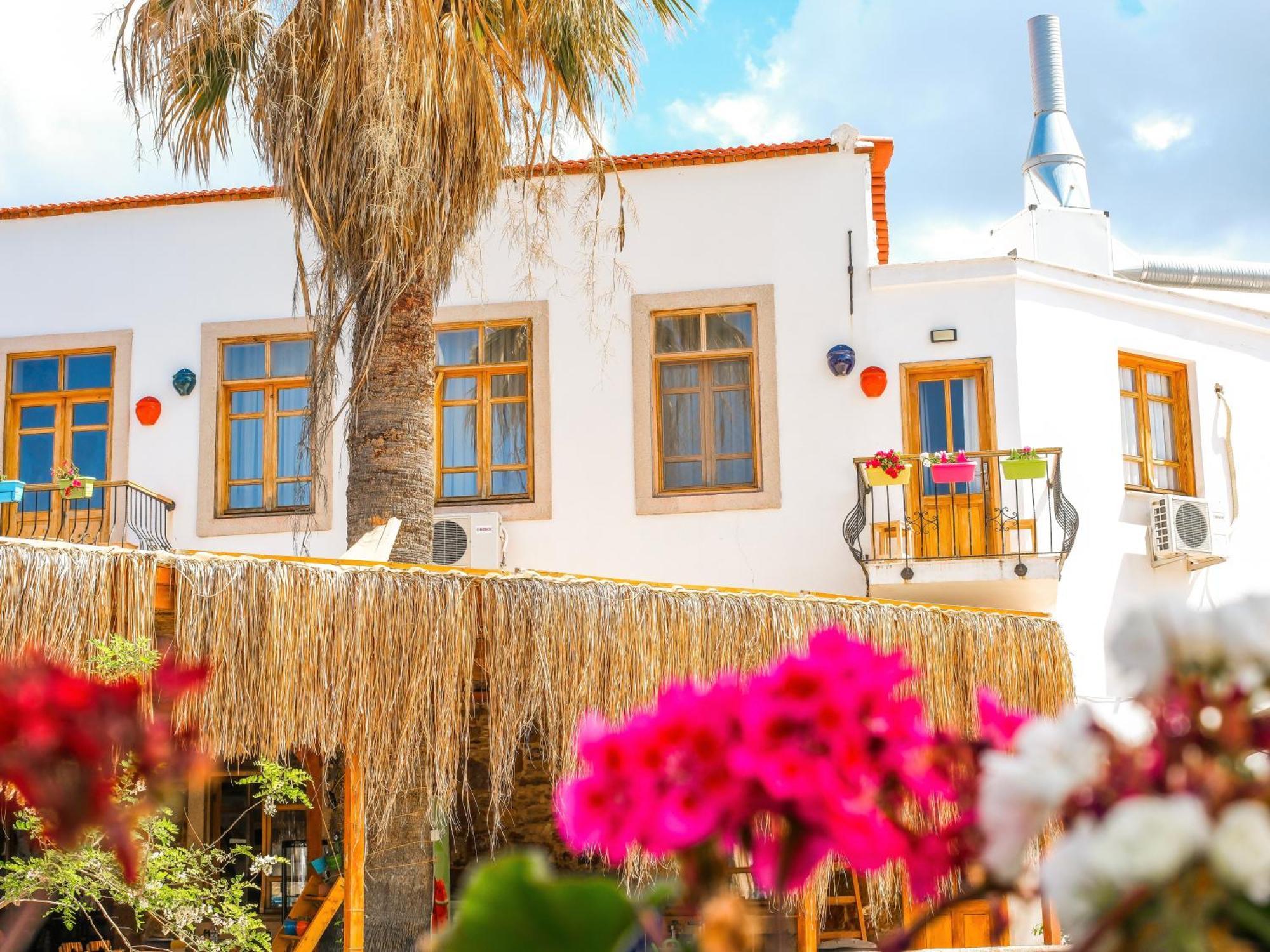 Cesme Puerhayal Pansiyon Exterior foto