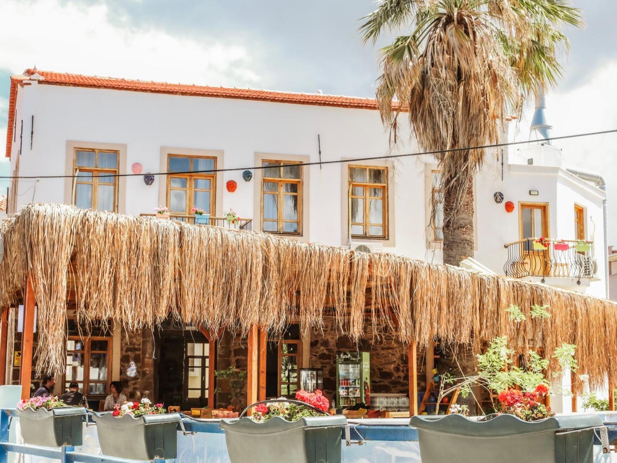 Cesme Puerhayal Pansiyon Exterior foto